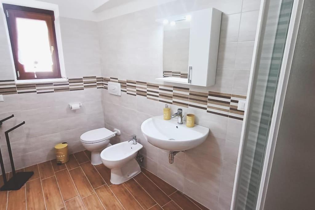 Apartmán Dimora Del Cavaliere LʼAquila Exteriér fotografie